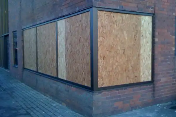 Notverglasung für Eckfenster und Spezialverglasungen – Fachservice Ludwigshafen